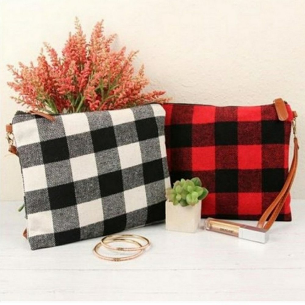30173 Buffalo Check Crossbody Bag